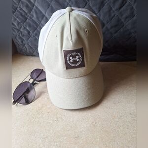 Under Armour Beige and White Cap